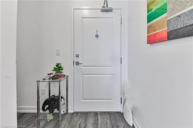 Additional image 7 of 470 Dundas St Unit 307