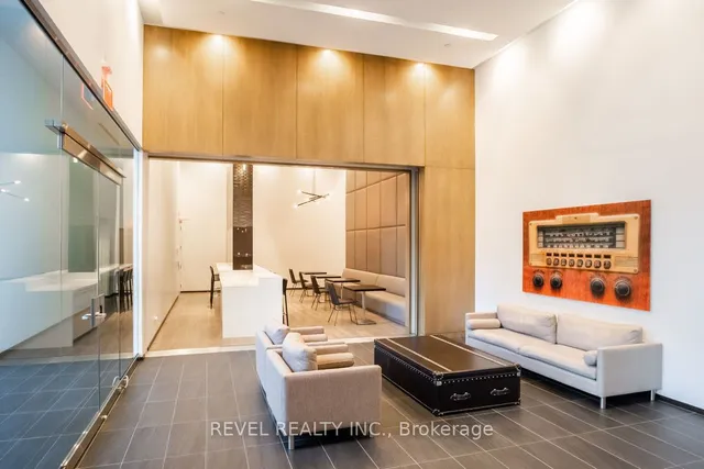 Additional image 27 of 1030 King St Unit 1115