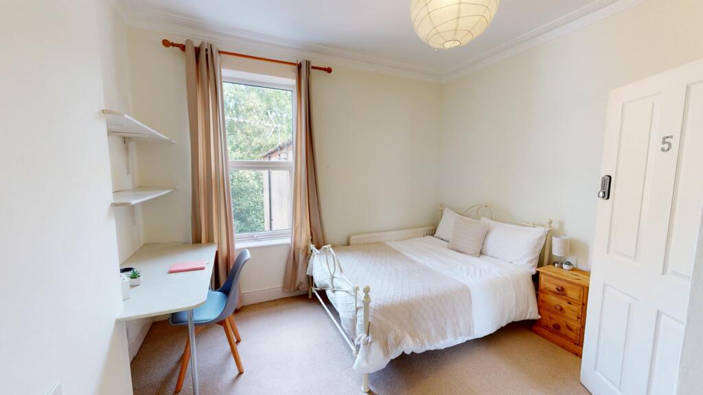 Additional image 3 of 53 Summerfield Crescent B16 0EN