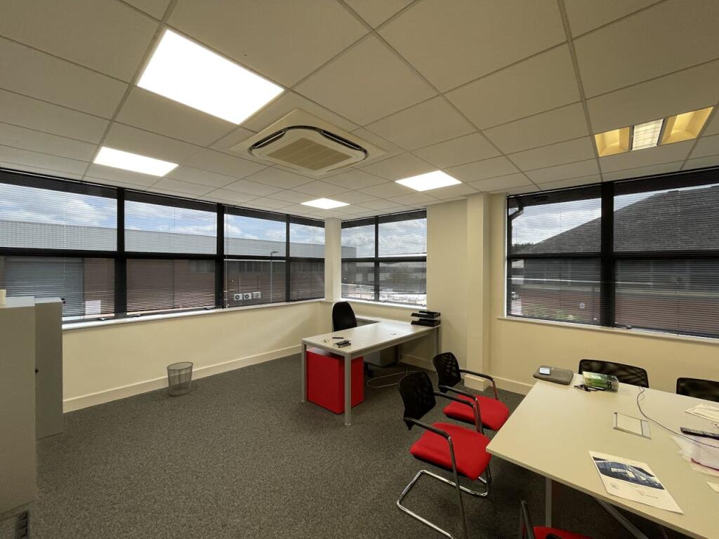 Additional image 5 of Unit F, The Courtyard, Hatfield Road, St. Albans, AL4 0LA