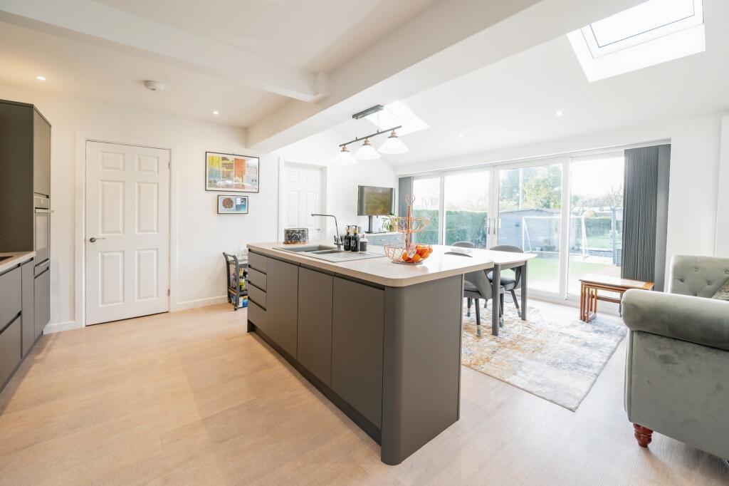 Additional image 5 of Birmingham Road, Bromsgrove, B61