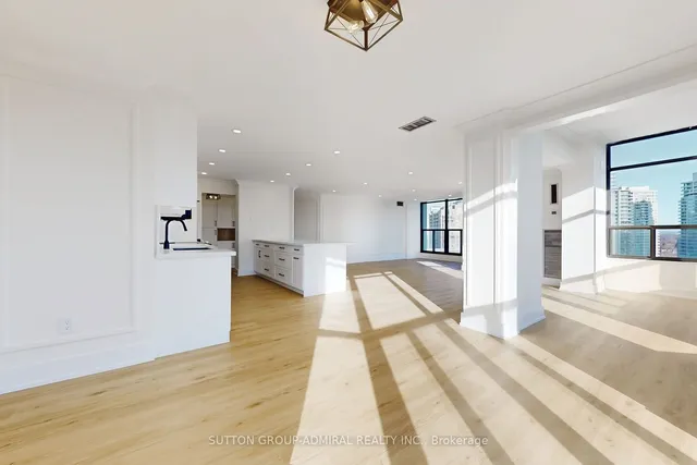 Additional image 5 of 33 Elmhurst Ave Unit 2401