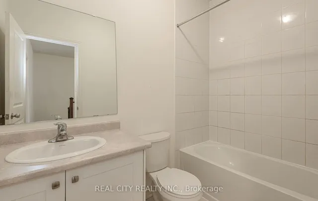 Additional image 29 of 10 Donald Ficht Cres