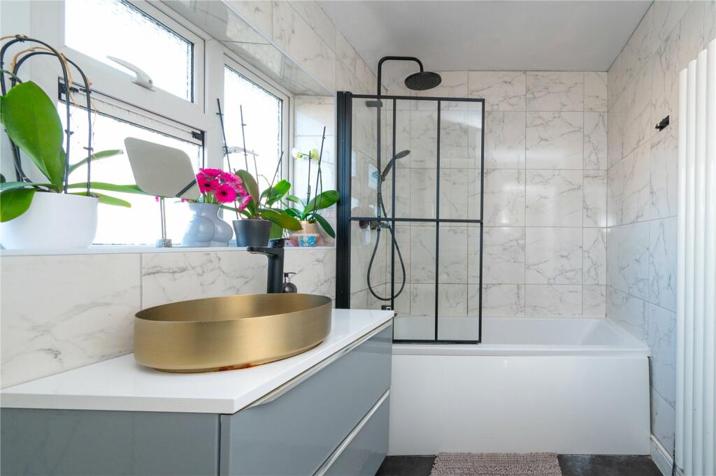 Additional image 11 of Cavan Drive, St. Albans, Hertfordshire