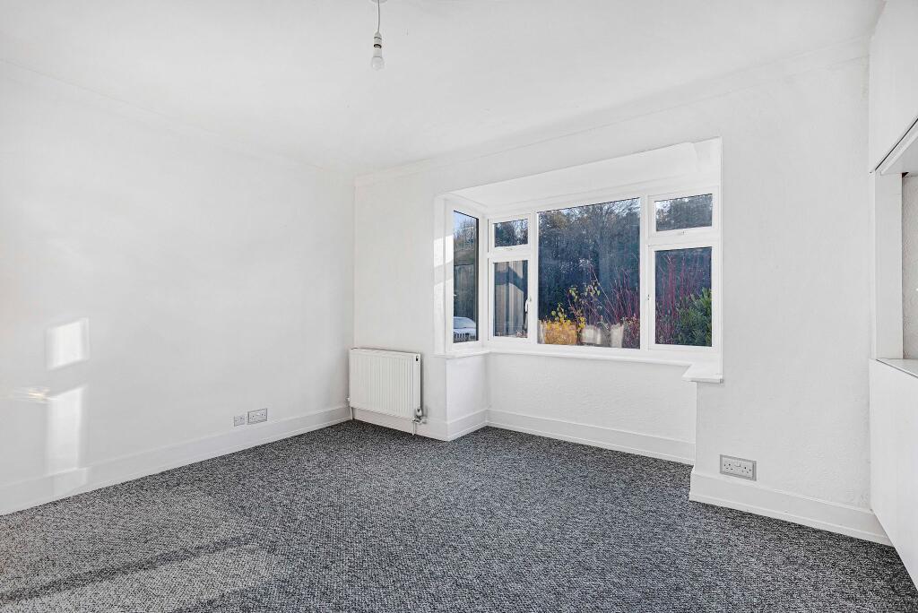 Additional image 9 of Dixons Hill Close, Welham Green, AL9