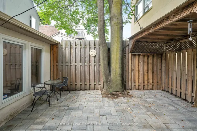 Additional image 40 of 109 Manning Ave