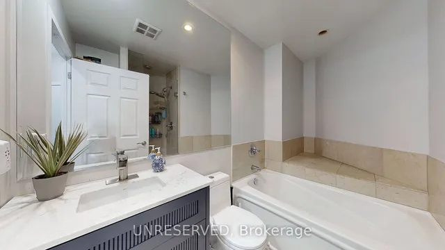 Additional image 6 of 218 Queens Quay Unit 1206