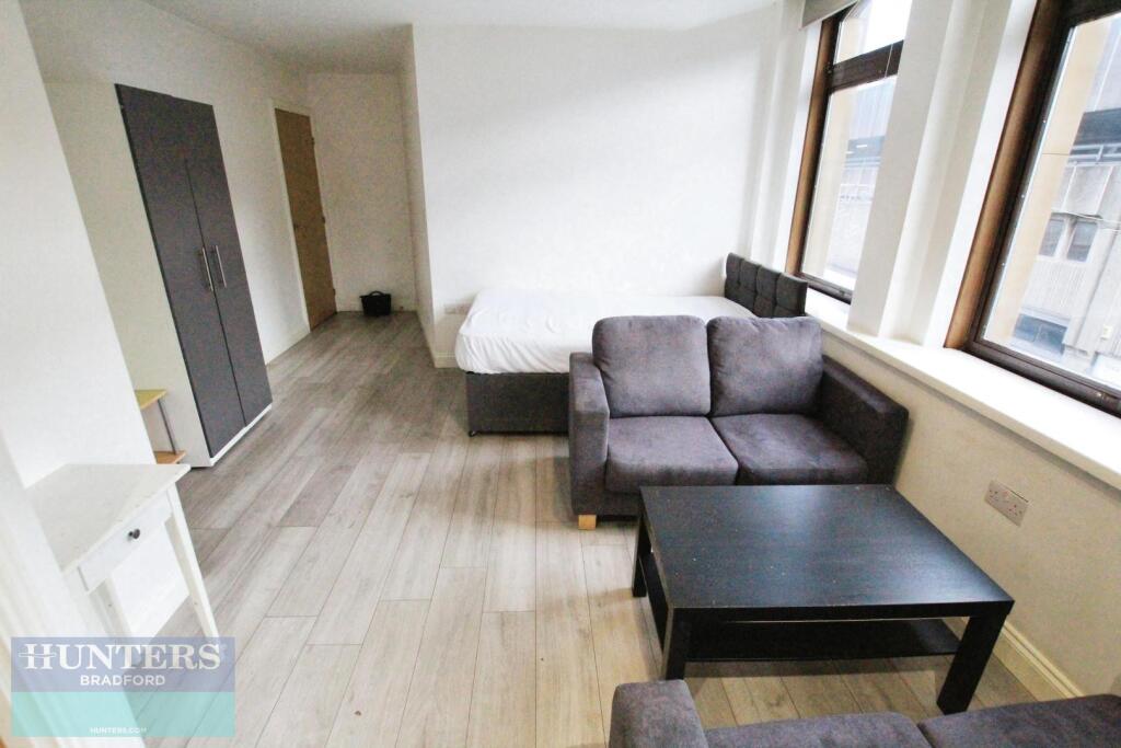 Additional image 4 of 4 James Street, Bradford, West Yorkshire, BD1