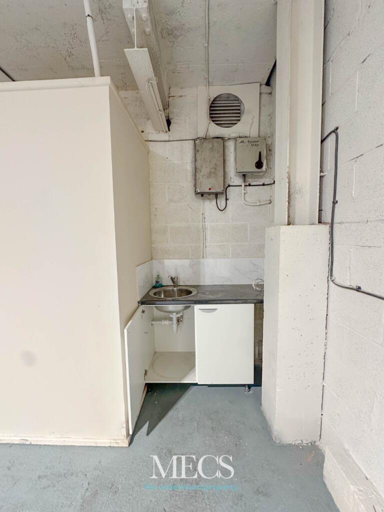 Additional image 6 of 125, Lodgefield Road, Halesowen, West Midlands, B62 8AX