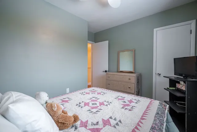 Additional image 14 of 35 Wildewood Ave