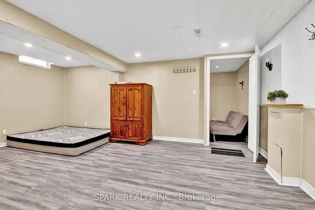 Additional image 22 of 65 Dalegrove Dr