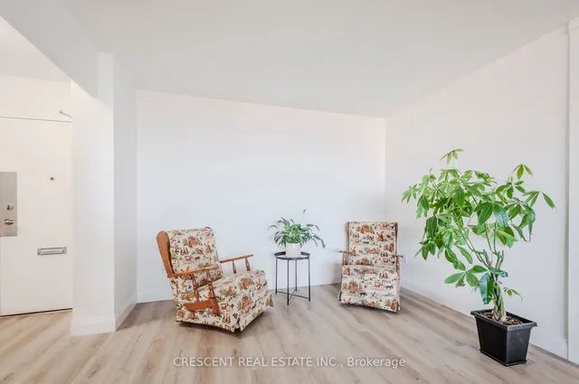 Additional image 5 of 551 The West Mall Unit 1522