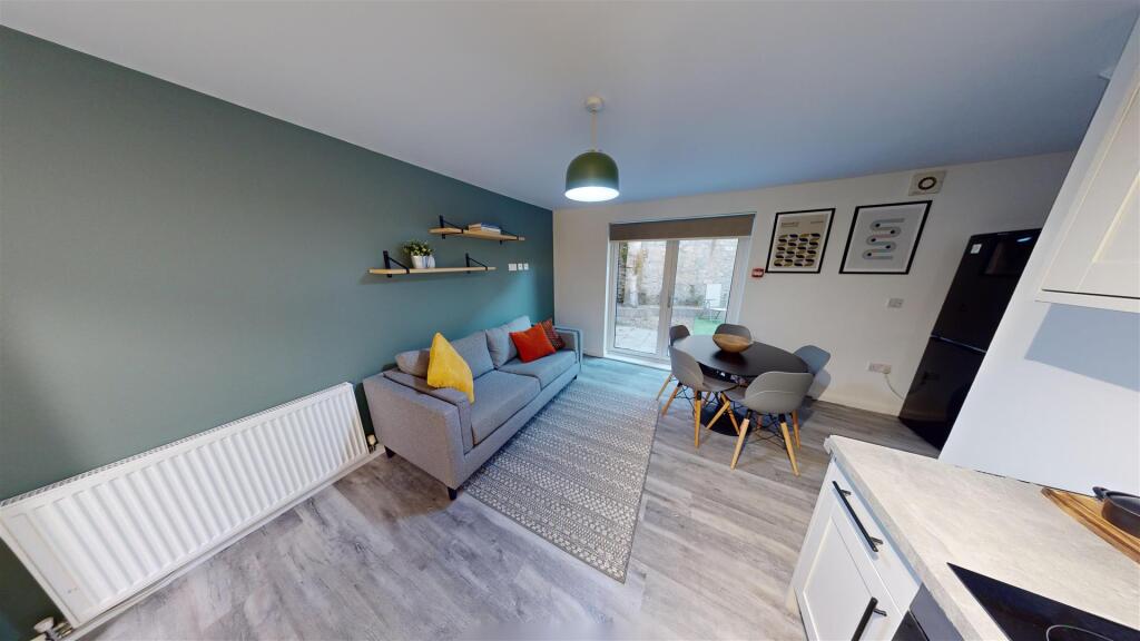 Additional image 3 of 9 Piccadilly Place