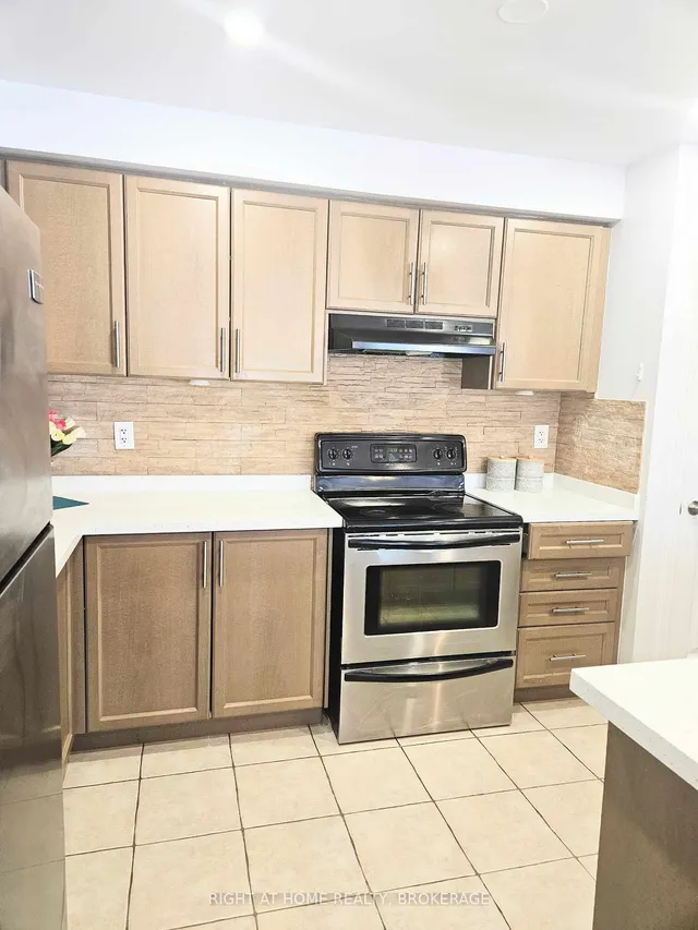 Additional image 7 of 235 SCHREYER Cres