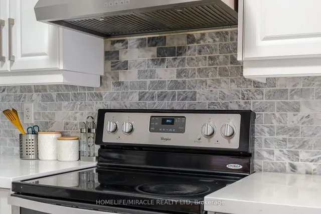 Additional image 12 of 16 Hollingsworth Circ