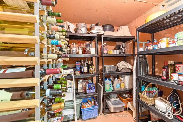 Additional image 25 of 274 LLOYMINN Ave