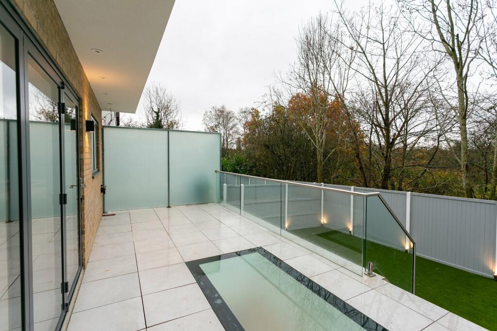 Additional image 34 of Mistletoe Mews, St. Albans, Hertfordshire, AL3