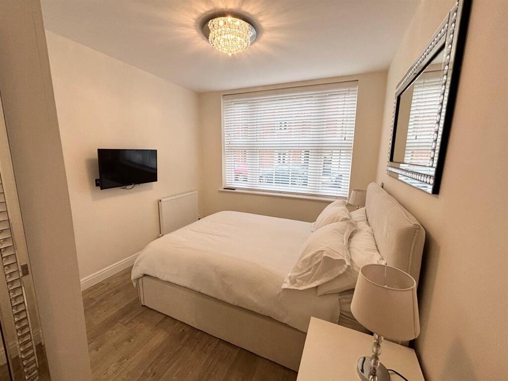 Additional image 7 of Sissinghurst Court, Main Street, Dickens Heath, Shirley