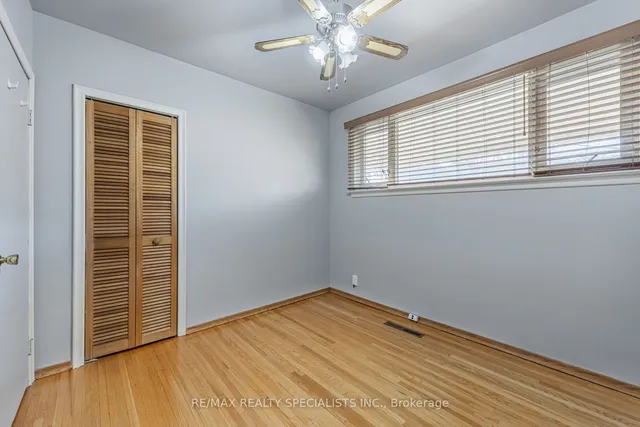 Additional image 17 of 8 Rollins Pl