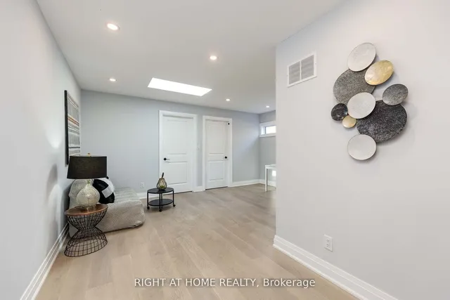 Additional image 18 of 574A Pharmacy Ave