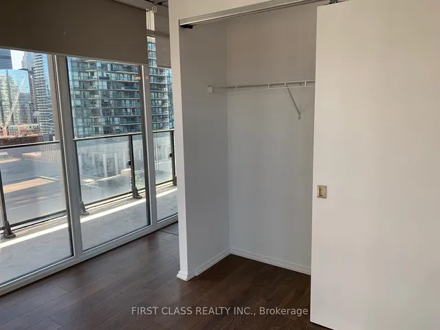 Additional image 7 of 125 Peter St Unit 1308