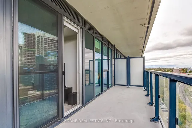 Additional image 25 of 30 Inn On The Park Dr Unit 1607