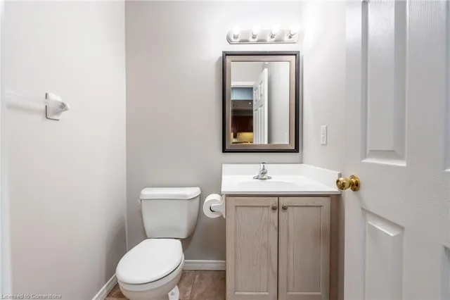 Additional image 26 of 4000 Creekside Dr Unit 207