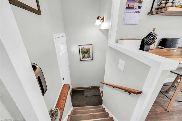 Additional image 15 of 291 Thayer Ave