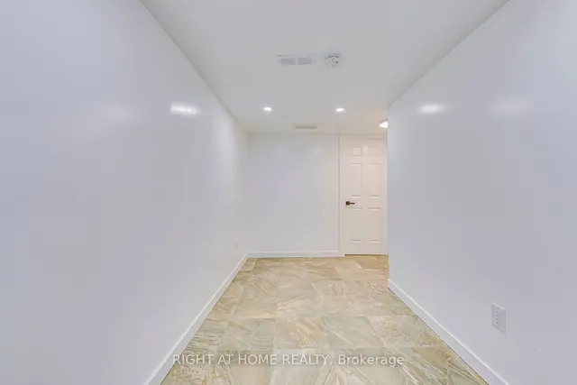 Additional image 31 of 77 Hope Ave