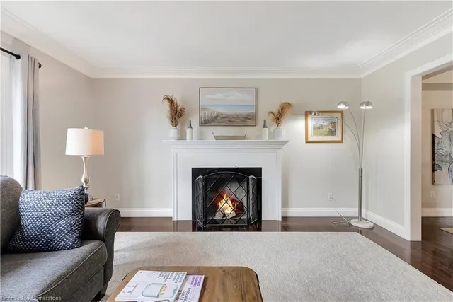 Additional image 6 of 806 Westmount Rd