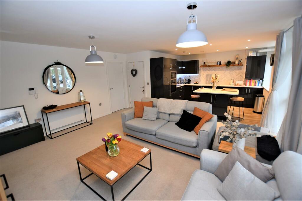 Additional image 6 of Hampton Court, 55 Marsh Lane, Solihull, West Midlands