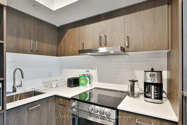 Additional image 32 of 219 Dundas St Unit 1201