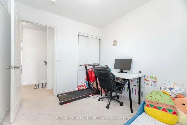 Additional image 31 of 50 Edinburgh Dr Unit 5