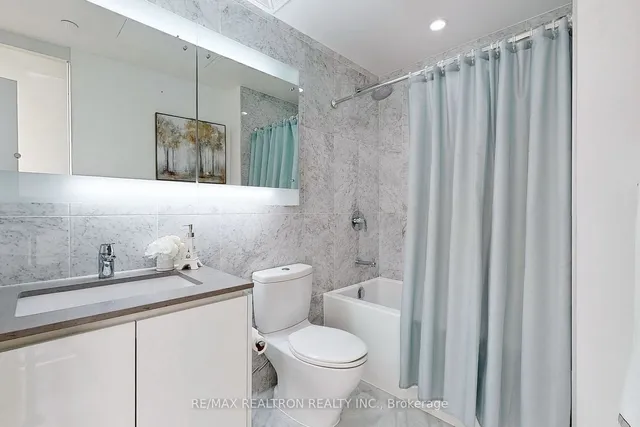 Additional image 14 of 115 Mcmahon Dr Unit 2711