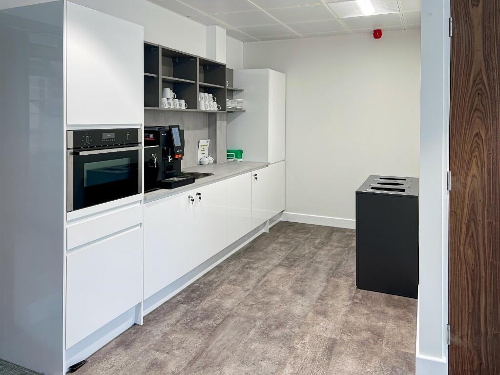 Additional image 10 of Solihull Parkway, B37 7WY