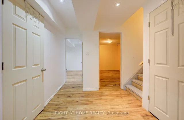 Additional image 11 of 1100 Bonin Cres