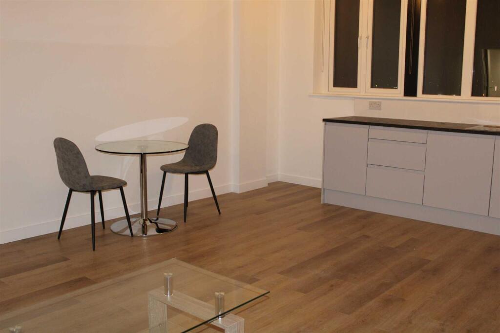 Additional image 4 of 150 High Street, West Bromwich