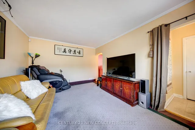 Additional image 5 of 205 Finch Ave