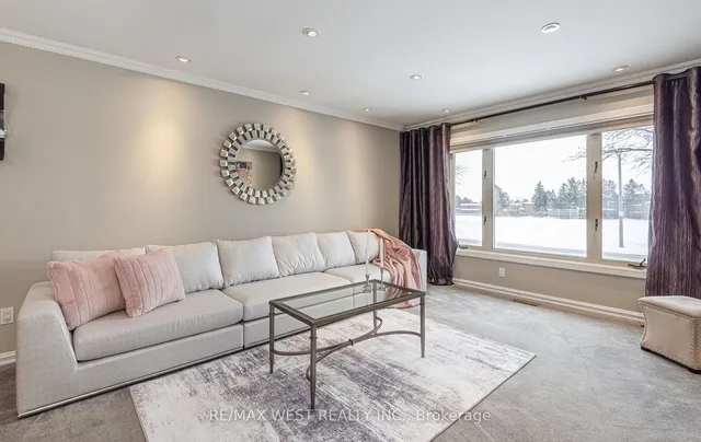 Additional image 6 of 44 Regentview Dr