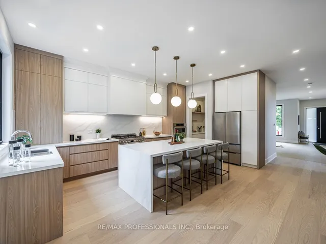 Additional image 9 of 7 Charleston Rd