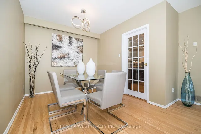 Additional image 6 of 42 Sir Raymond Dr