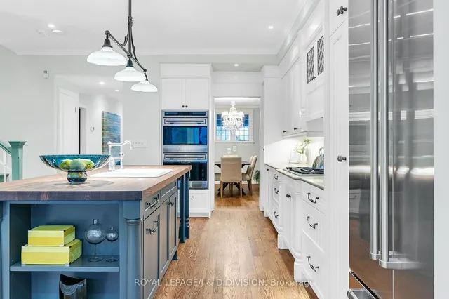 Additional image 11 of 269 Oriole Pkwy