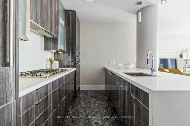 Additional image 16 of 29 Queens Quay Unit 904