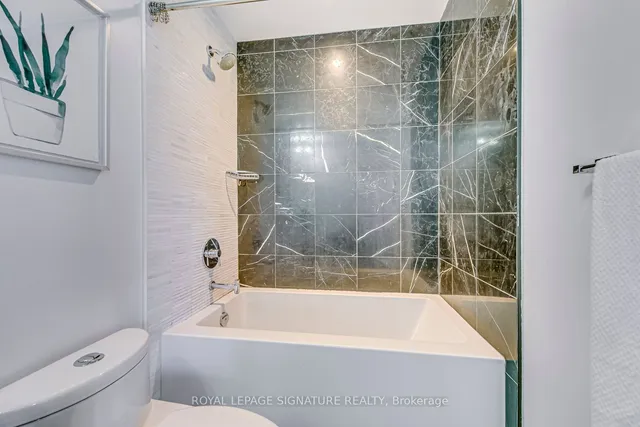 Additional image 15 of 33 Shore Breeze Dr Unit 1502