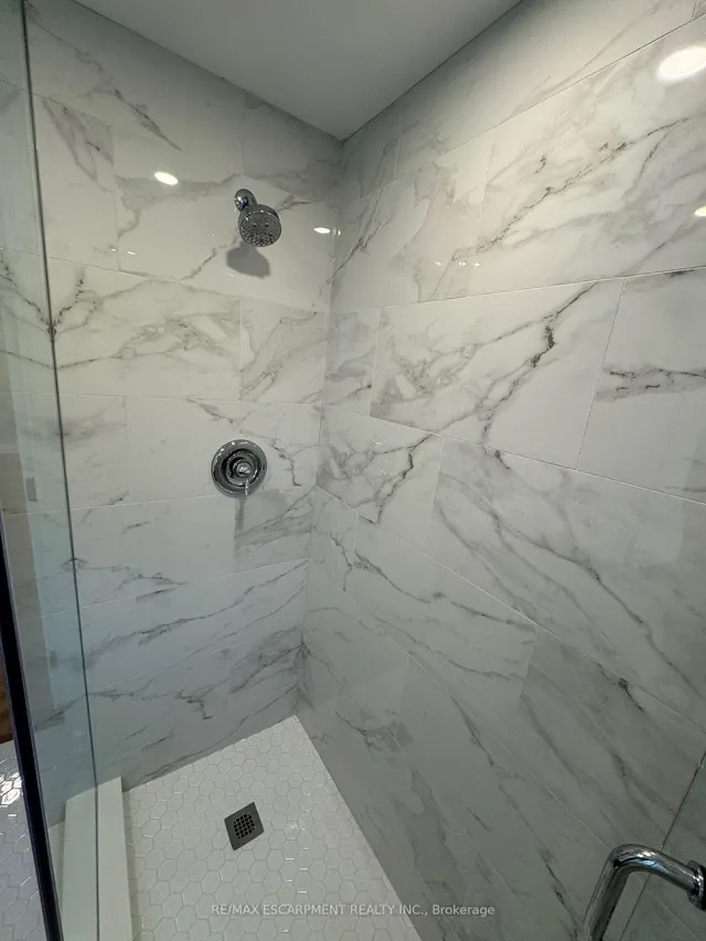 Additional image 15 of 1759 King St Unit 15