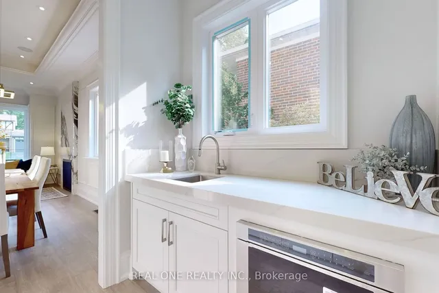 Additional image 20 of 12 Resolution Cres