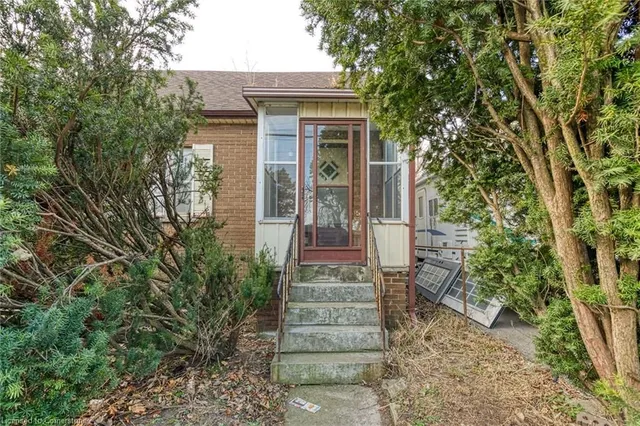 Additional image 5 of 858 Beach Blvd