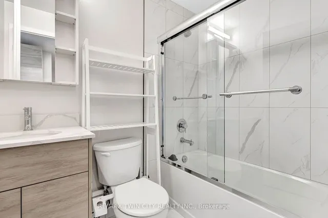 Additional image 13 of 60 Frederick St Unit 1214