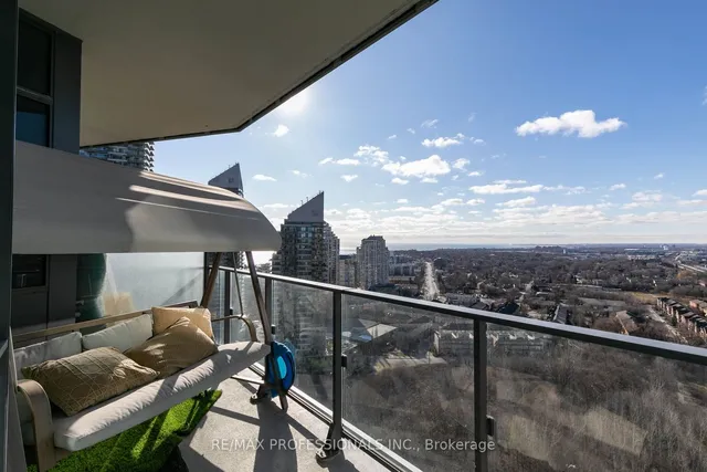 Additional image 18 of 10 Park Lawn Rd Unit 2504