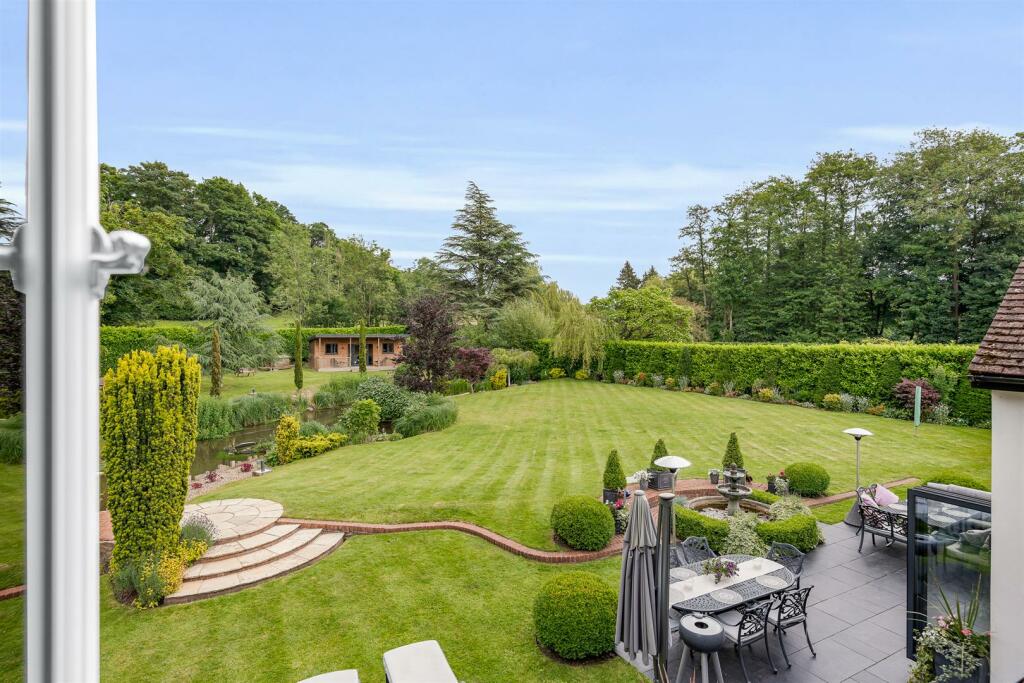 Additional image 41 of Hertford Road, Welwyn